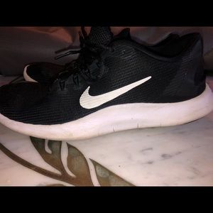 Black Nike Air Sneakers